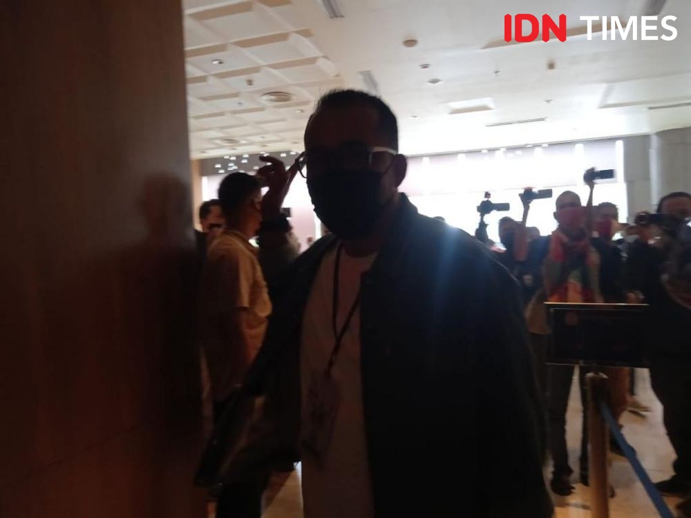 Dampingi Bobby Nasution di Lokasi Debat, Begini Gaya Kahiyang Ayu