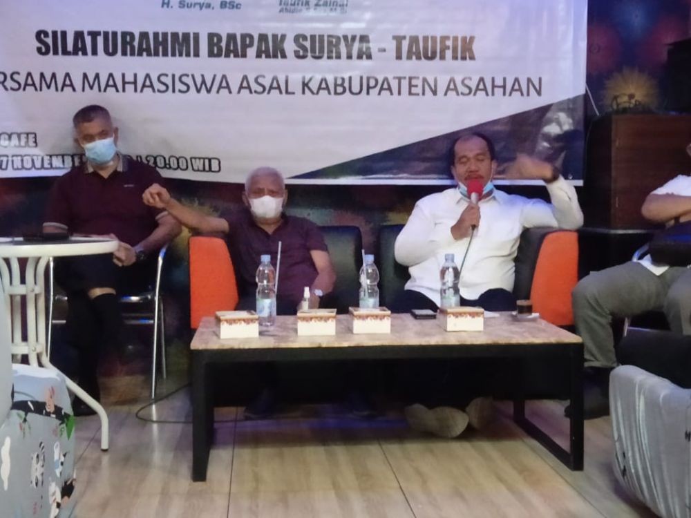 Temui Mahasiswa Asahan di Medan, Surya Bertekad Majukan Pendidkan