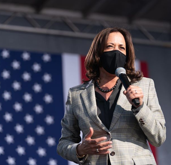 7 Potret Kamala Harris, Pasangan Joe Biden di Pilpres Amerika 2020