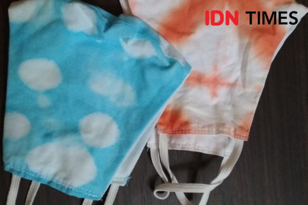 5 Cara Gampang Masker Motif Tie Dye Ala Alifya Yunita Yuk Buat