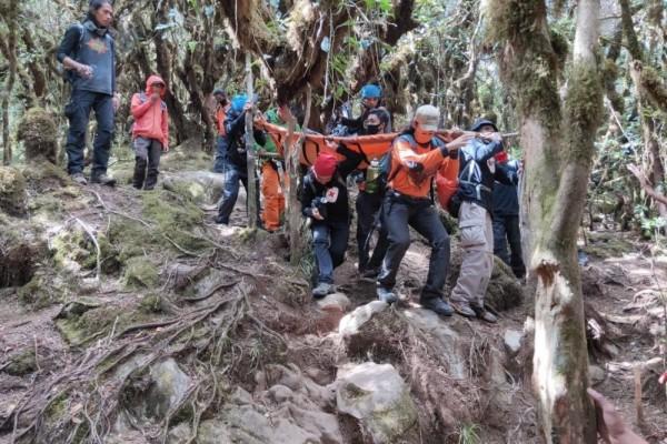 Identitas Dua Pendaki Yang Meninggal Di Gunung Bawakaraeng