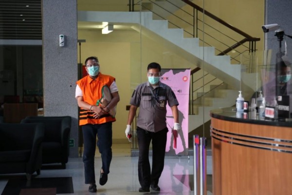 KPK Sita Lagi Satu Mobil Terkait Korupsi Bupati Labura Kharuddin Syah