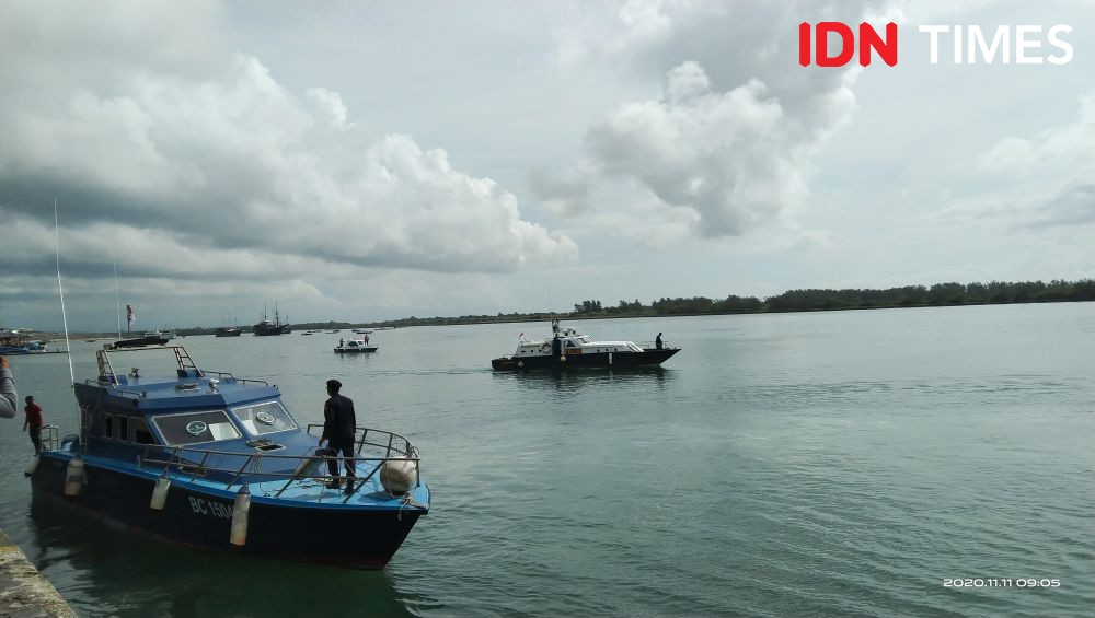 Polda Kaltara Mengamankan Enam Orang Pemancing Warga Malaysia