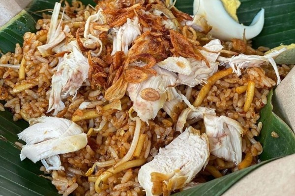 Bikin Perut Keroncongan, 10 Langkah Mudah Masak Nasi Goreng Jawa!