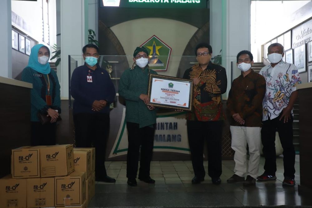 Pemkot Malang Terima Bantuan 1.000 Botol Probiotik dari HM Sampoerna 