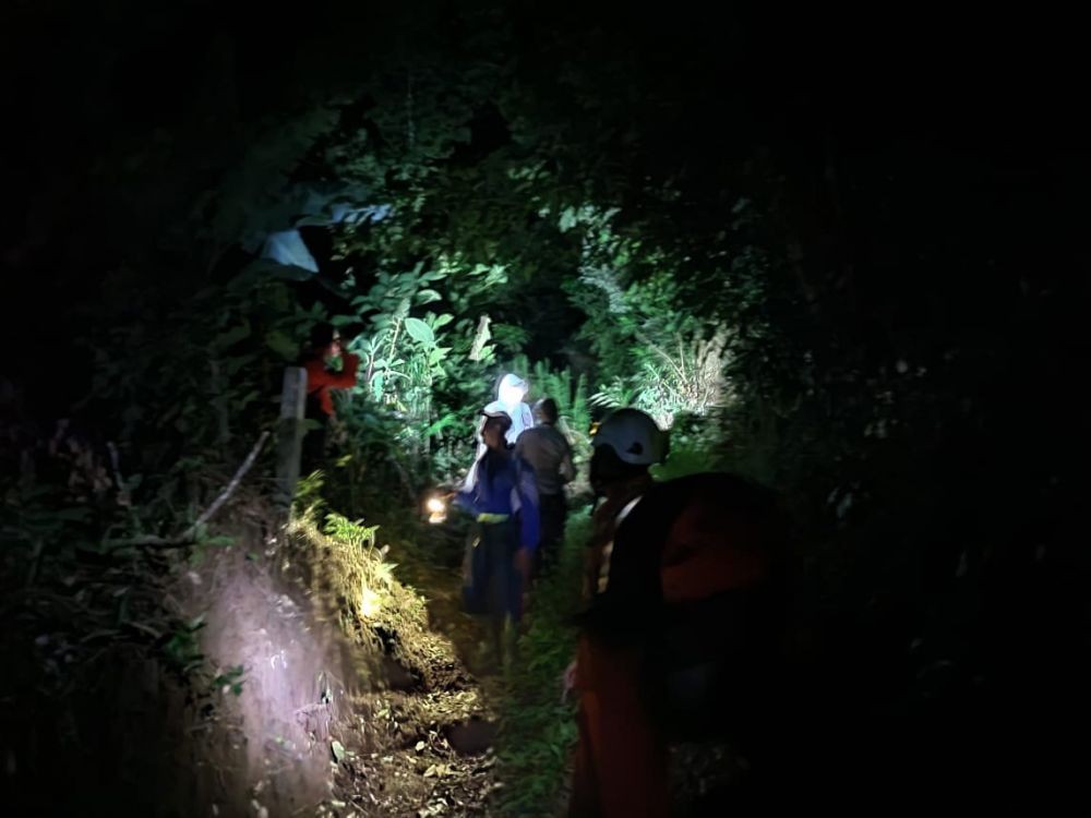 Andalkan Senter Smartphone, 5 Pelajar Tersesat di Gunung Batukaru Bali