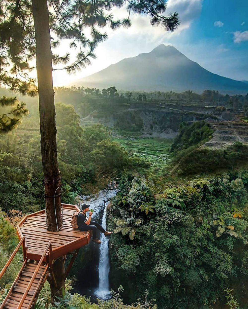 Dekat Gunung Merapi, Ini 10 Tempat Wisata yang Ditutup Sementara