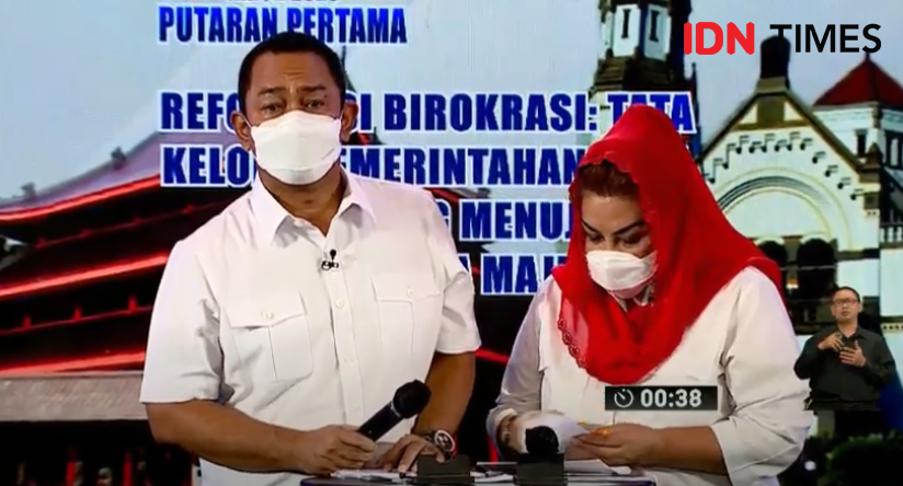 Debat Pilwalkot Semarang, Ditanya Tagline Semarang Hendi Lupa 