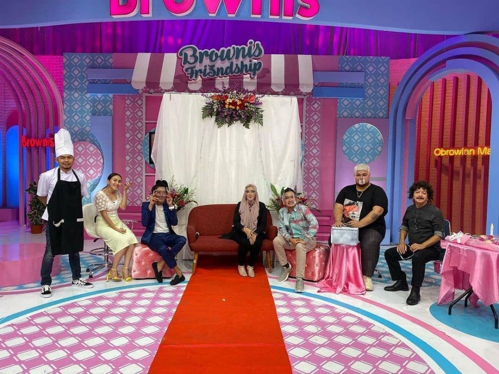 Bebas dari Penjara, 9 Potret Rey Utami yang Makin Religius Nih