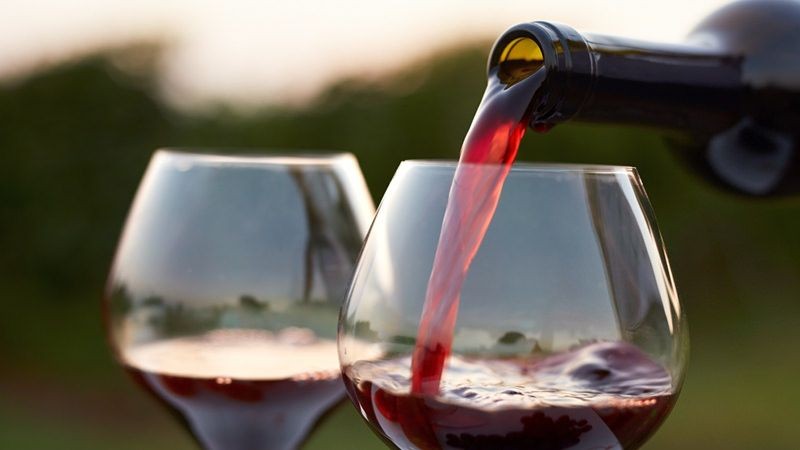 5 Jenis Red Wine yang Paling Sehat Bila Dikonsumsi secara Bijak