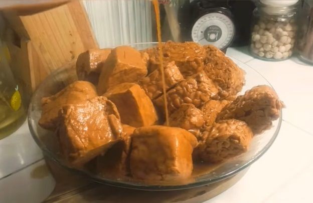 6 Cara Membuat Tempe dan Tahu Bacem, Bumbu Meresap, Rasanya Enak!