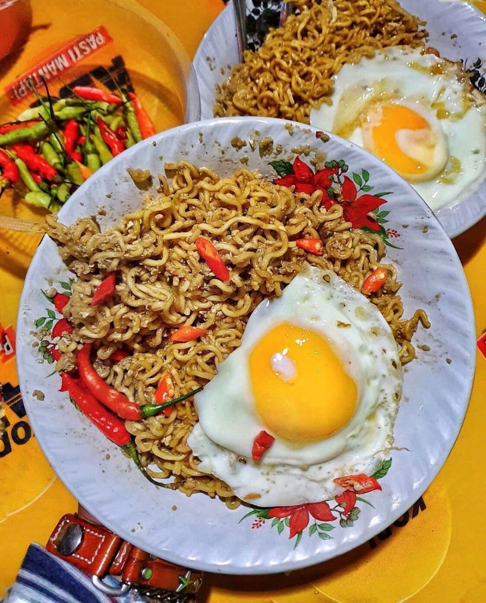 Artis Korea Suka dengan 10 Makanan Indonesia Paling Enak Ini!