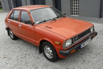 5 Mobil Bekas Bergaya Retro Cuma Rp20 Jutaan