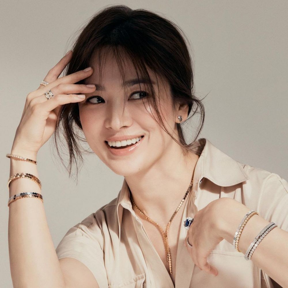 Glowing di Usia 40 Tahun, 10 Pesona dan Tips Awet Muda Song Hye Kyo