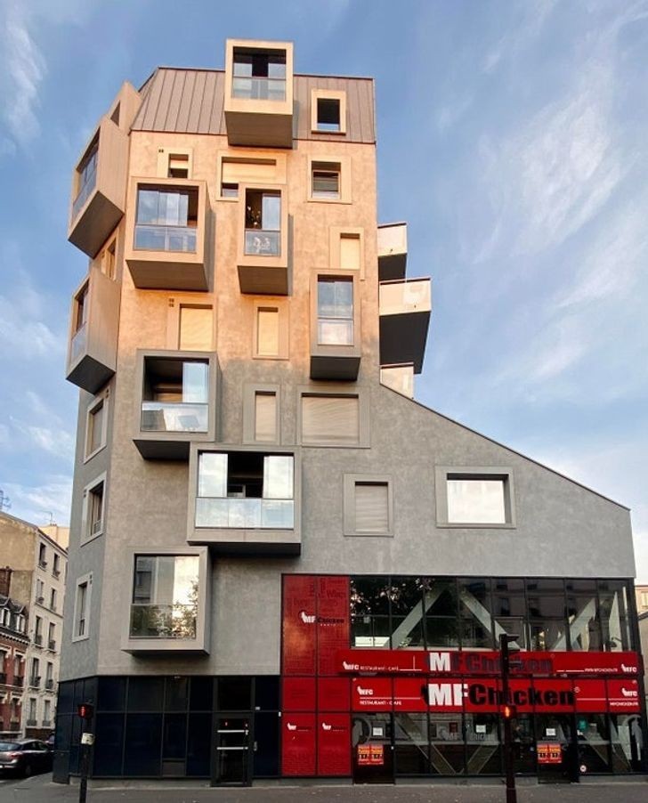 13 Desain Bangunan Unik Bukti Kreativitas Arsitek Tingkat Dewa, Kagum!