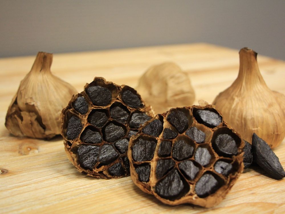 Tak Sekadar Bawang Putih, Ini 15 Manfaat Black Garlic untuk Kesehatan