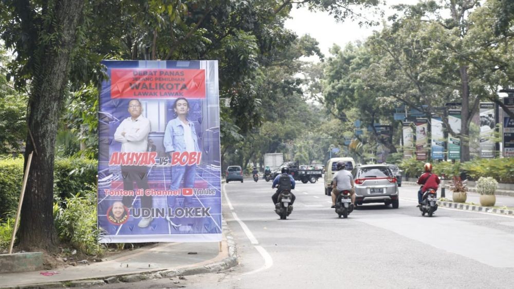Bikin Penasaran, Ada Baliho Debat Panas Wali Kota Lawan-lawak di Medan