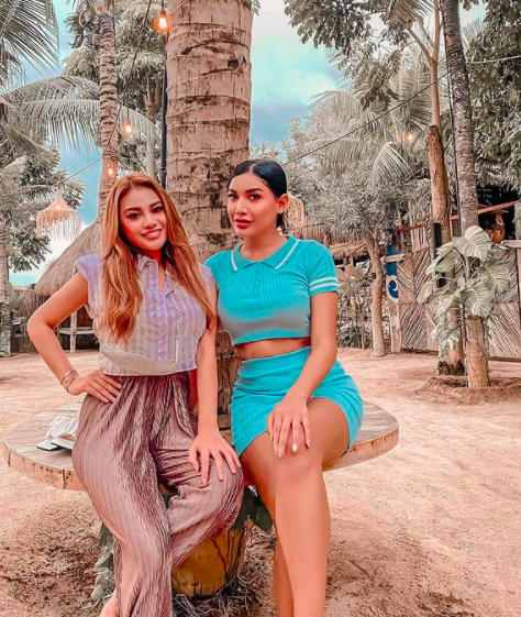 10 Potret Bak Adik Kakak Aurel Hermansyah dan Millen Cyrus, Mirip?
