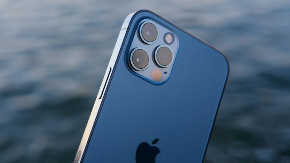 7 Fitur Eksklusif iPhone 12 Pro yang Tak Ada di iPhone 12