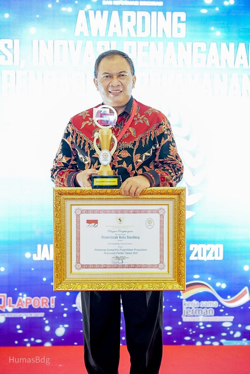 Pemkot Bandung Juara 1 Pengelolaan Pengaduan Pelayanan Publik 2020