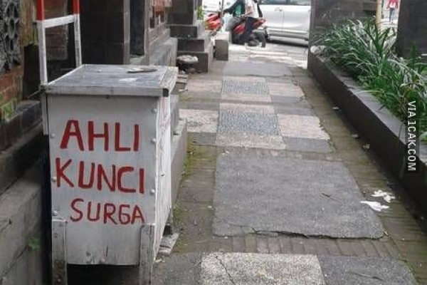 Serba Lucu, 10 Nama Nyeleneh Tukang Kunci yang Bikin Ngakak