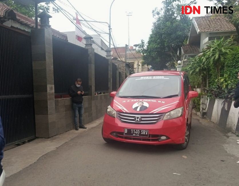 Rumah Wali Kota Cimahi Ajay M. Priatna Sepi Setelah Dijemput KPK