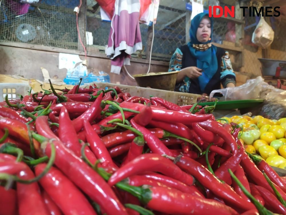 Jelang Hari Raya Natal, Stok Cabai Rawit di Pasar Samarinda Menipis