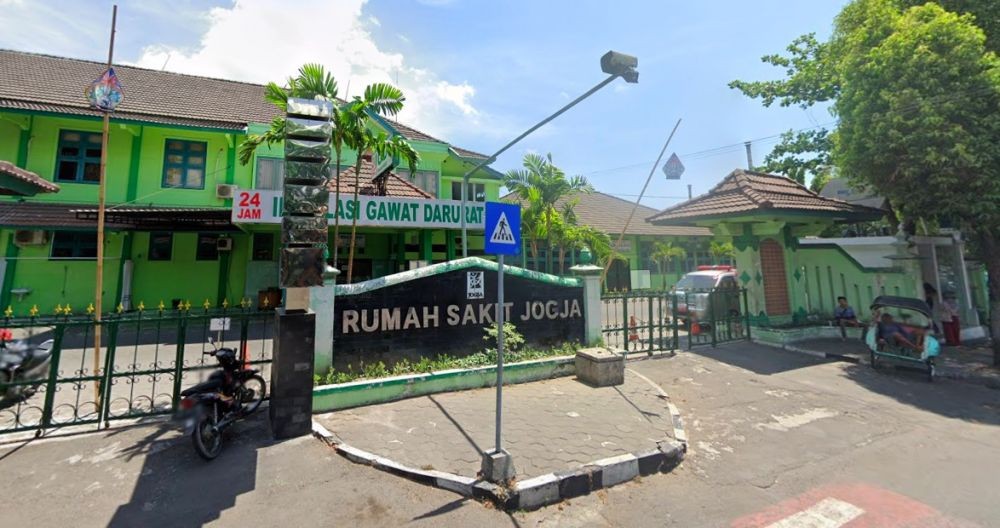 Puluhan Nakes, Dokter, dan Koas di RS Jogja Terpapar COVID-19