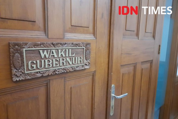 Wagub Riza Patria Positif COVID-19, Gedung Balai Kota DKI Lockdown!