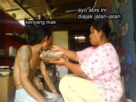 10 Meme Kebohongan Emak Saat Anak Masih Kecil, Lucu Kalau Diingat!