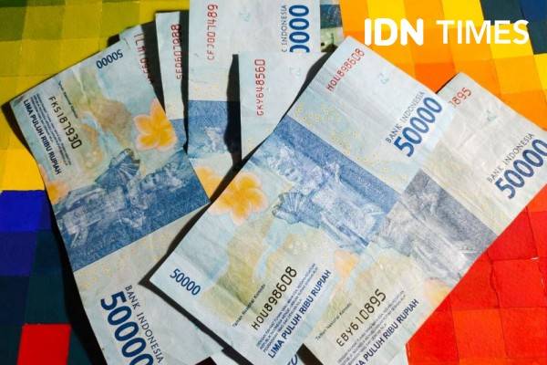 Tak Mampu Menguat, Rupiah Tembus Rp15.737 Di Akhir Pekan