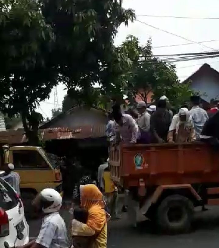 Rumah Mahfud MD di Madura Digeruduk Massa, Polda Sebut Sudah Kondusif