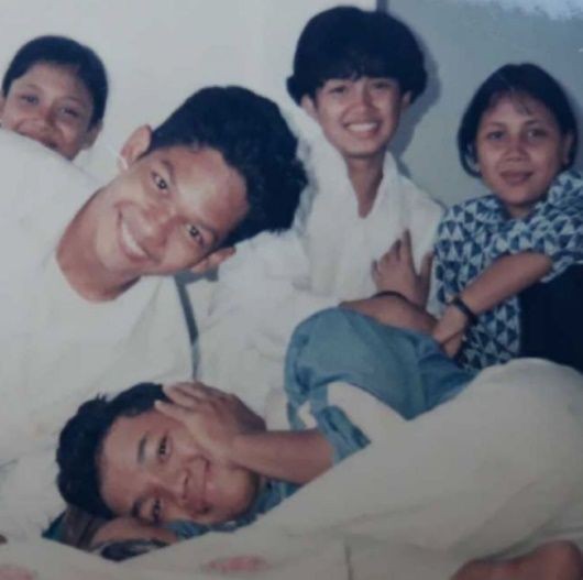 Kumpulan Foto Lawas Penyanyi pas Sekolah, Agnez Bikin Pangling!