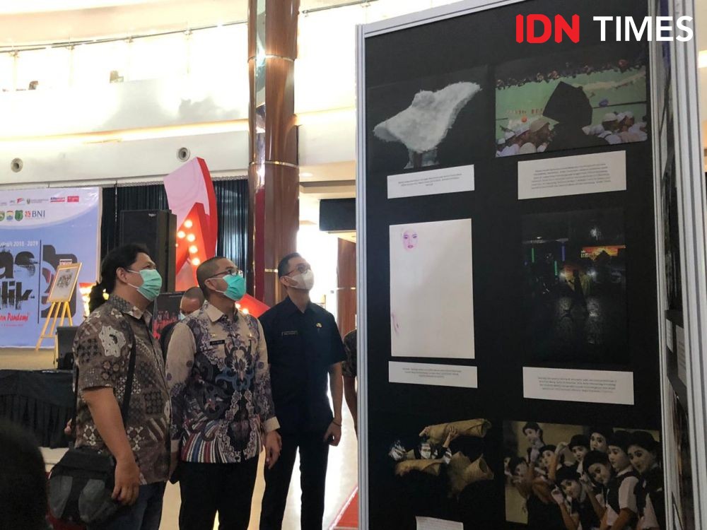 Melihat Karya Epic Pewarta Foto Indonesia di Palembang Secara Virtual 
