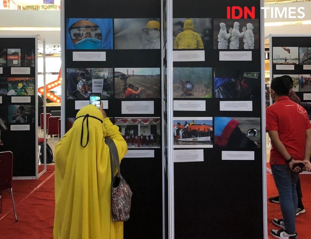 Melihat Karya Epic Pewarta Foto Indonesia di Palembang Secara Virtual 