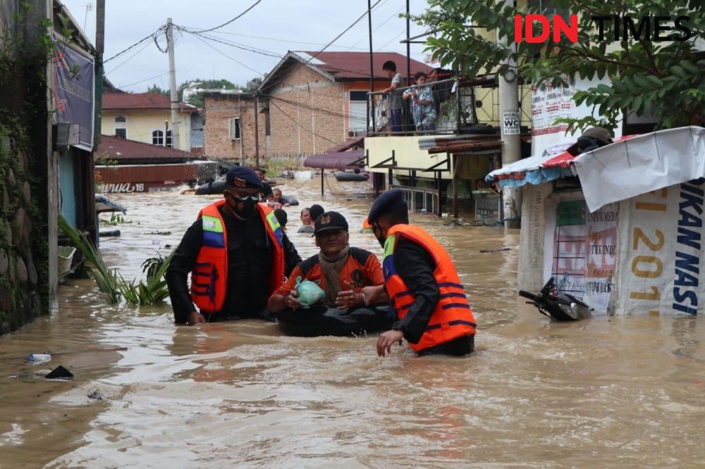Potret Kerusakan Usai Banjir di Medan dan Sekitarnya