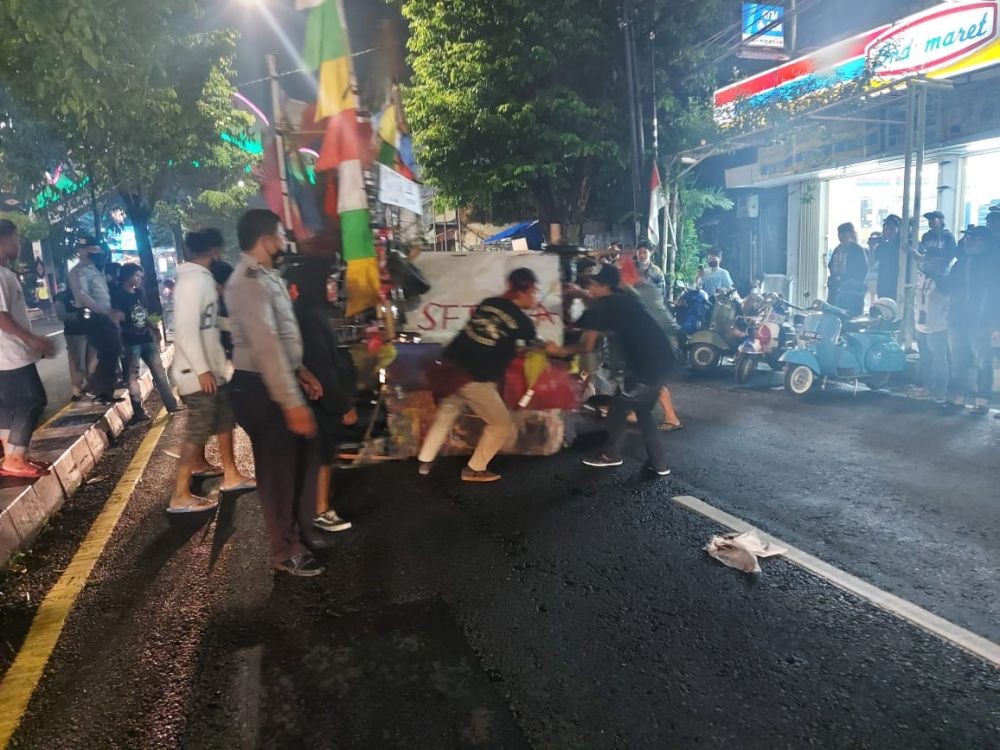 Satpol PP DIY Bubarkan Acara Indonesia Scooter Festival 
