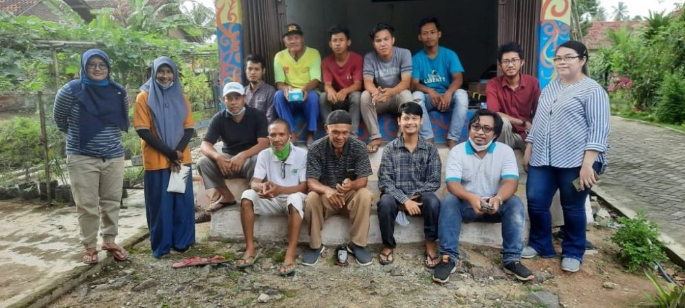 Petani Millenial Lampung Pakai Panel Surya Sumber Listrik Hidroponik