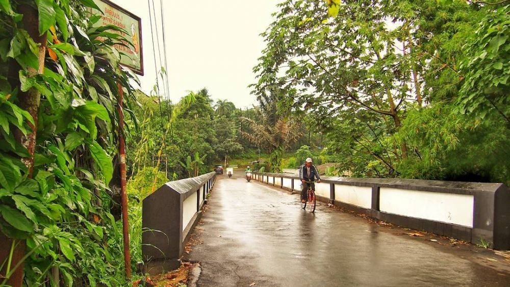 5 Tempat Angker di Depok yang Bikin Warga Takut, Seram Banget! 