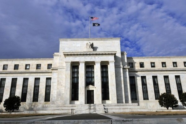 Bank Sentral AS The Fed Beri Sinyal Akan Naikkan Suku Bunga Maret 2022