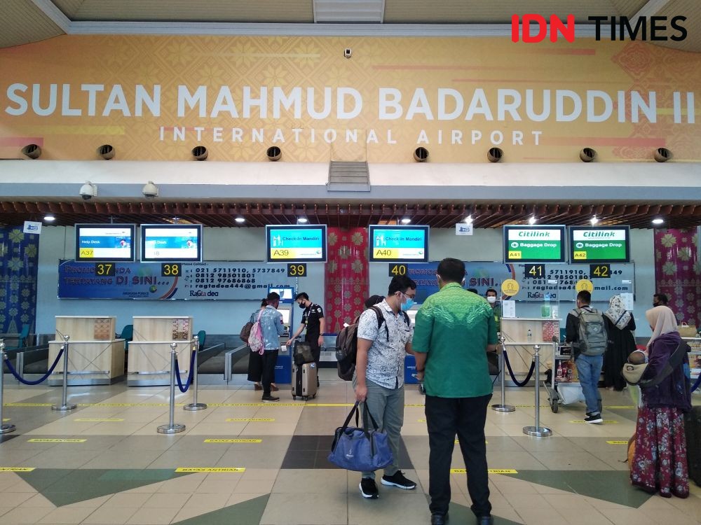 Penumpang Bandara SMB II Palembang Naik 9 Ribu Orang Saat Imlek