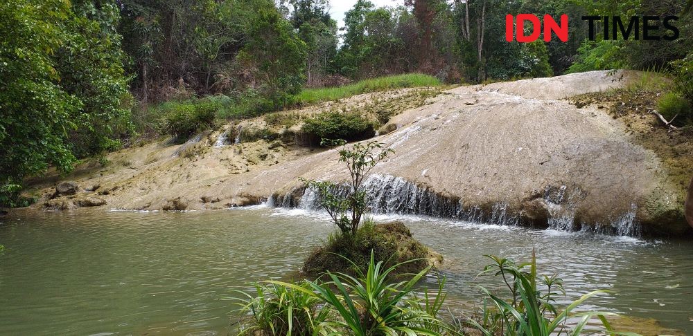 Ketika Sumber Air di Desa Sekerat, Kutai Timur Terancam Pabrik Semen