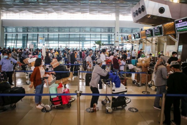 Jelang Nataru, Pergerakan Penumpang di Bandara Soetta Meningkat