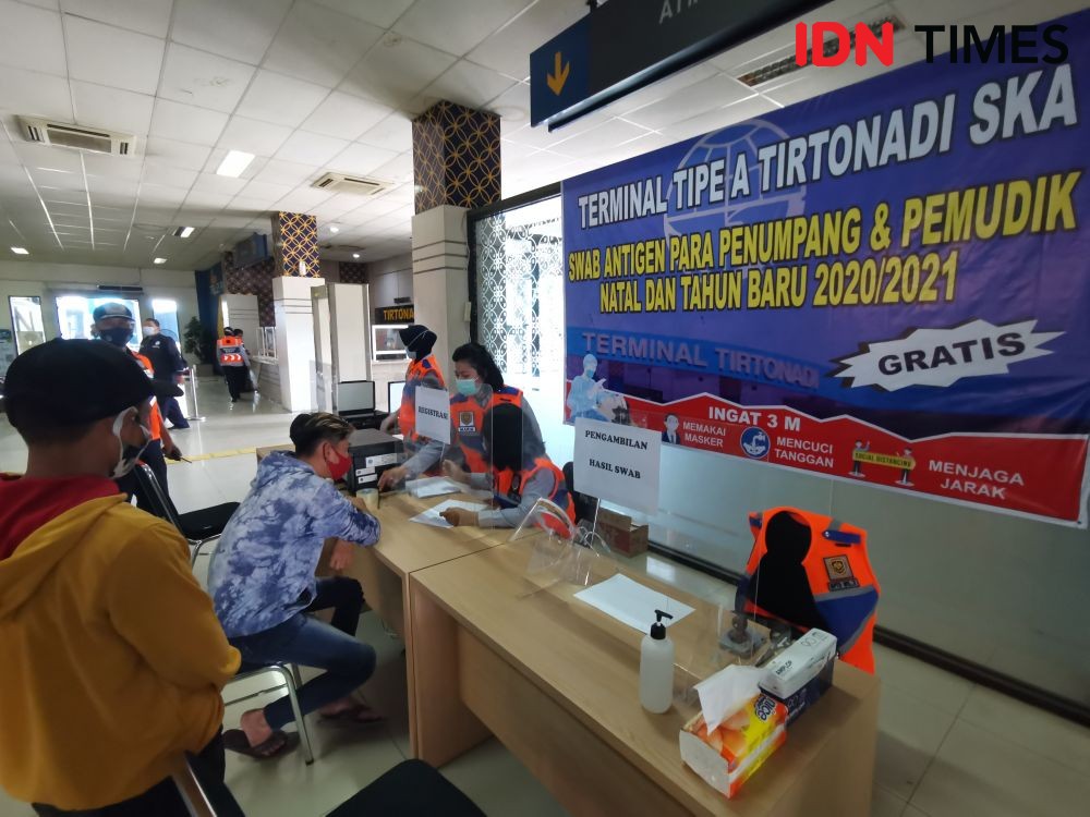 Tujuh Pemudik Reaktif COVID-19 di Rest Area Tol Jakarta-Cikampek