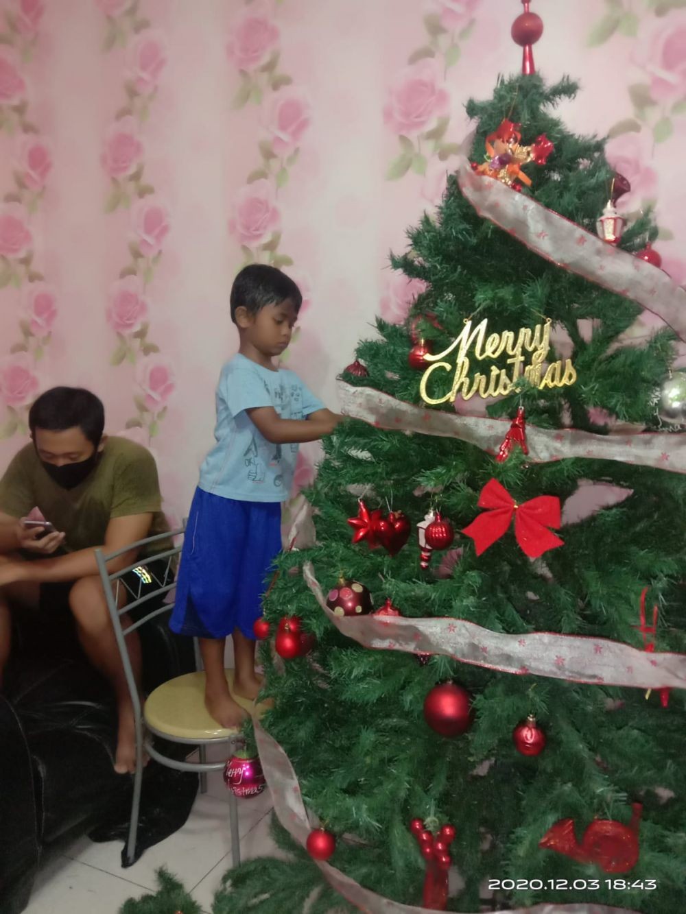 Suara Warga Balikpapan, Nikmati Natal di Tengah Pandemik Virus Corona
