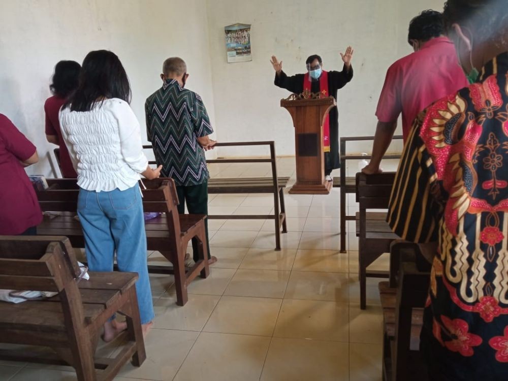 Disegel, 18 Tahun Jemaat GITJ Jepara Tidak Bisa Ibadah di Gereja