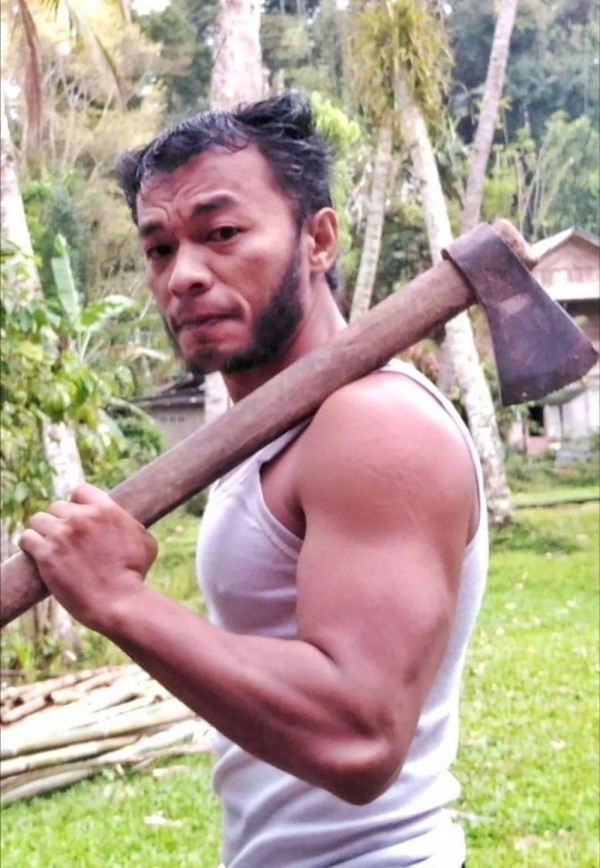 10 Orang ini Merasa Mirip Wolverine, Udah Garang Belum?