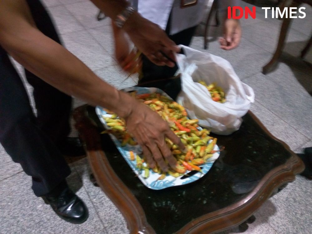 Pelaku Pengecat Cabai Merah di Pasar Banyumas Ditangkap di Temanggung