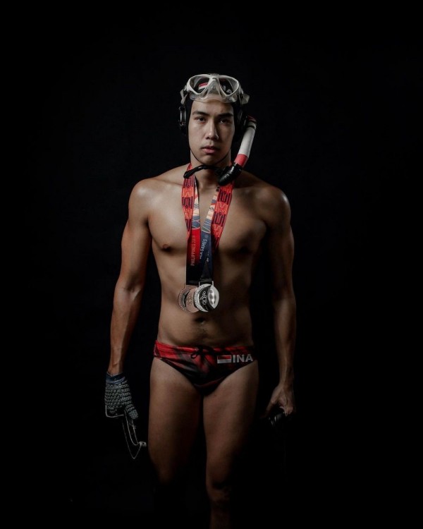 10 Potret Darren Winata, Atlet yang Viral Joget 'Nganu' di TikTok