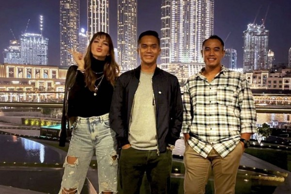 10 Potret Nia Ramadhani Liburan di Dubai, Tinggal di Hotel Mewah!